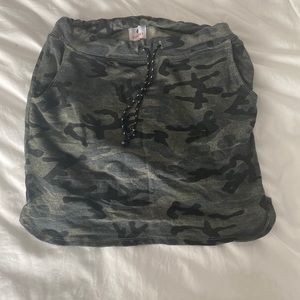 Sundry skirt